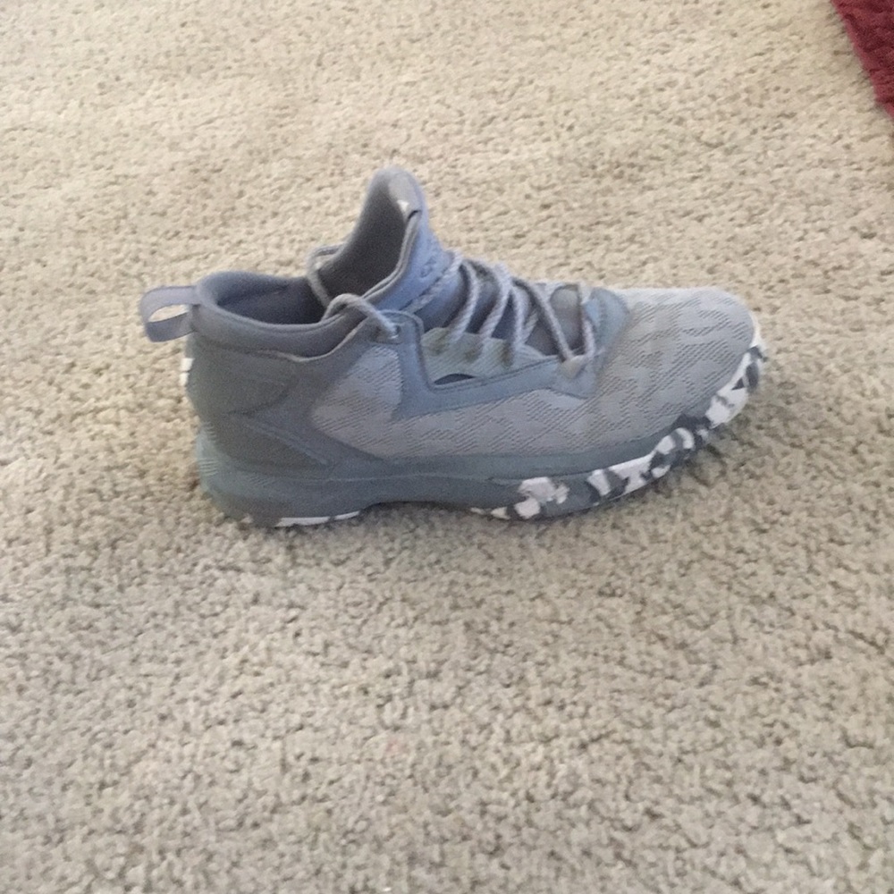 Damian Lillard 2 Grey Adidas